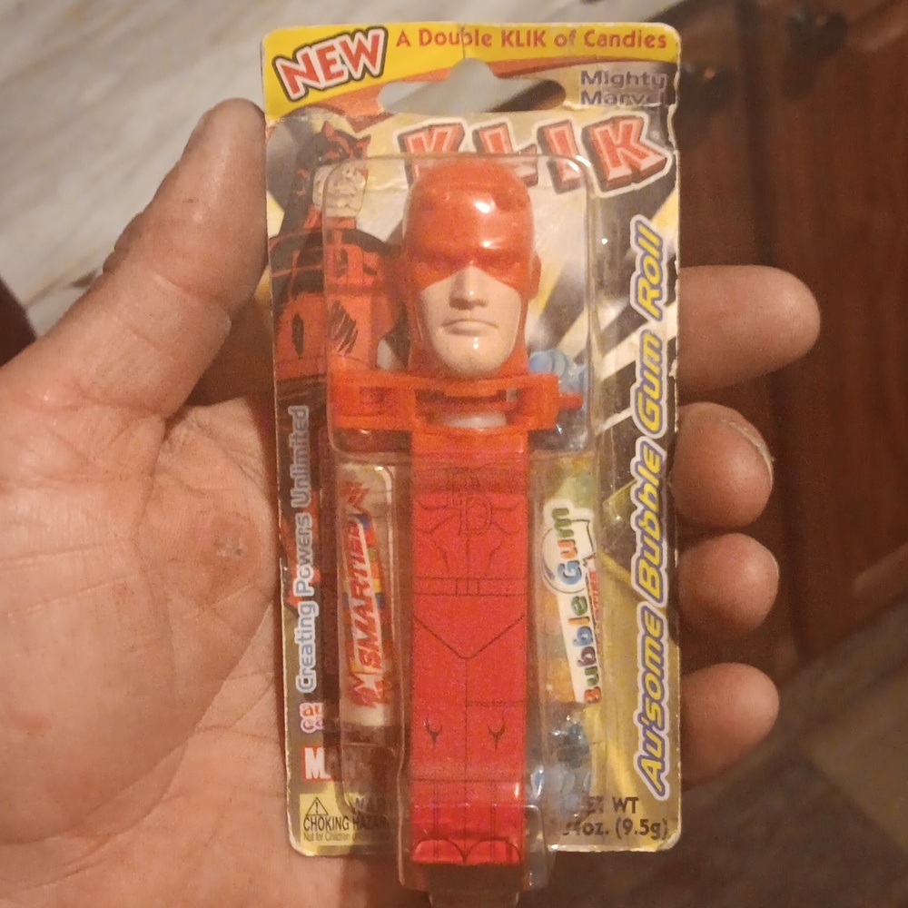 Mighty Marvel Daredevil Au'some Klik Candy Dispenser